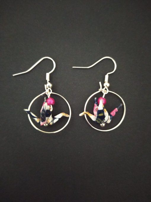 Boucles d'oreilles - grues dans petites créoles + perles
