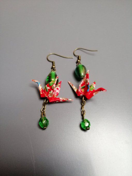 Boucles d'oreilles - grues + chaînette & 2 perles